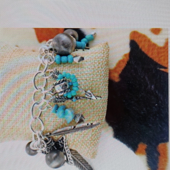 ICON Jewelry - Ladies Jewelry